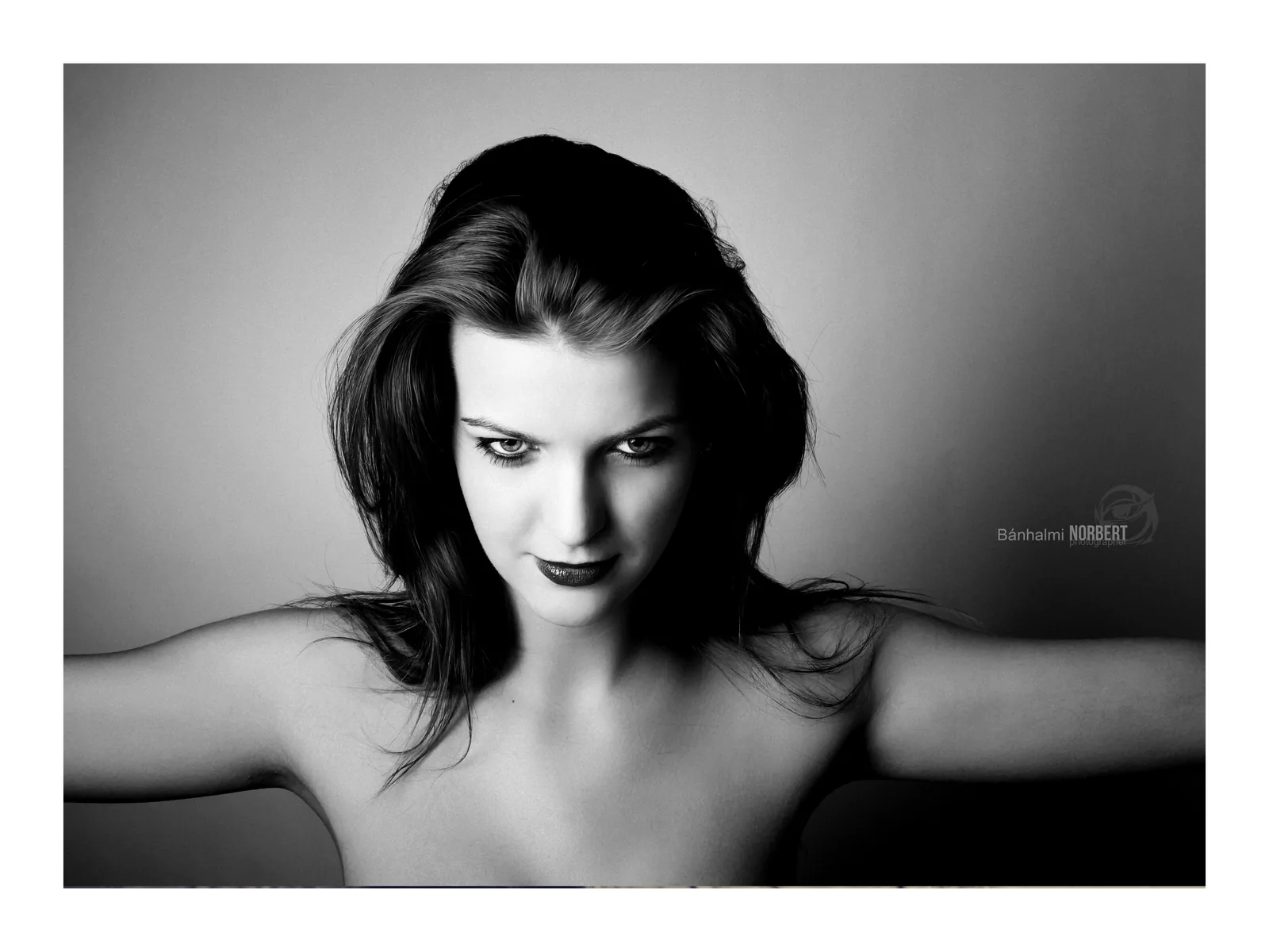 50 Shades of Woman — Photo: Norbert Banhalmi 50 Shades of Woman — Works from the exhibition