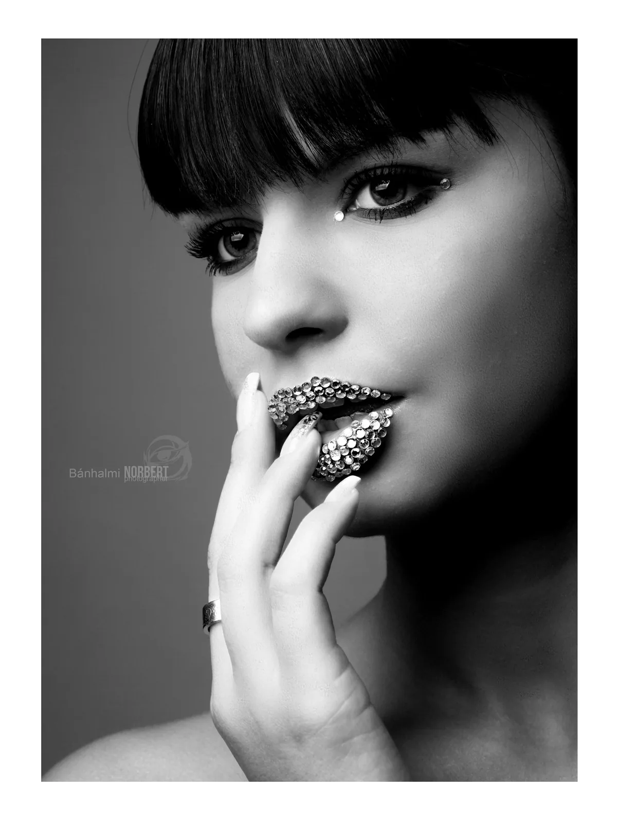 50 Shades of Woman — Photo: Norbert Banhalmi 50 Shades of Woman — Works from the exhibition