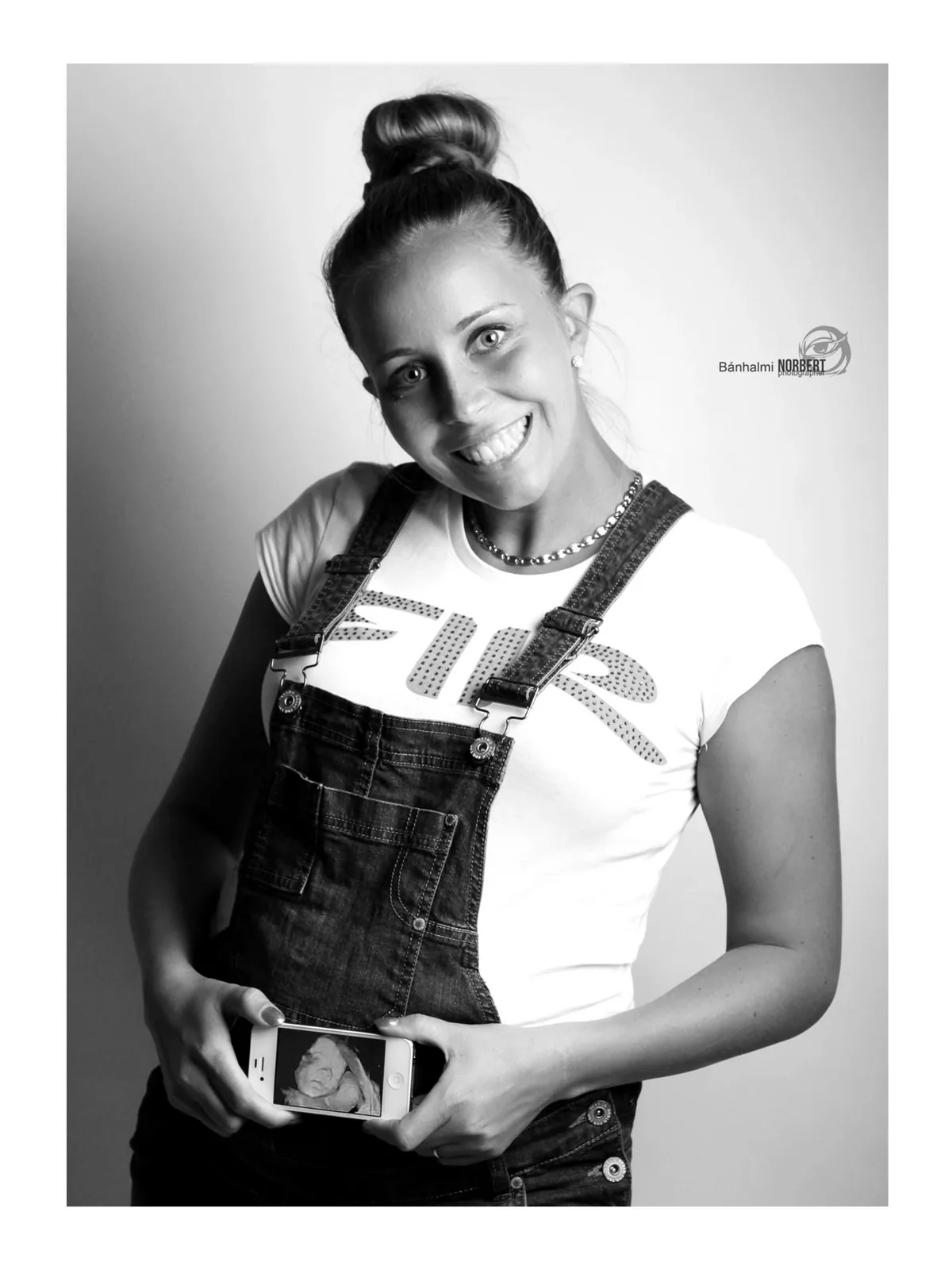 50 Shades of Woman — Photo: Norbert Banhalmi 50 Shades of Woman — Works from the exhibition